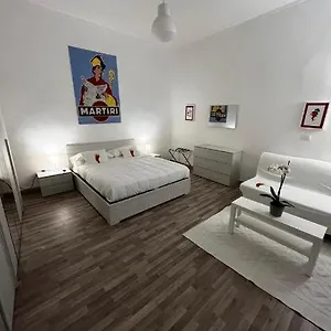 Scaramanzia Napoli